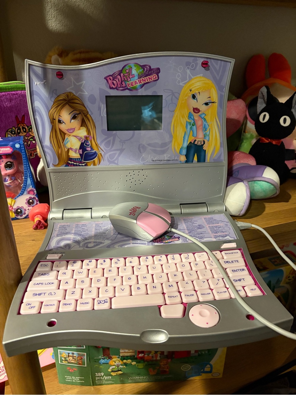 Vintage Y2K bratz play laptop
